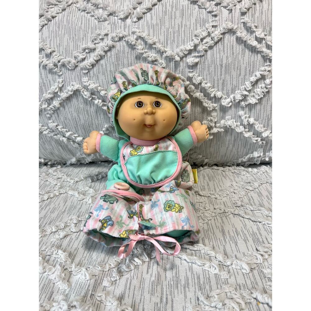 Vintage 1992 Cabbage Patch Kids Love and Care Baby Infant Doll